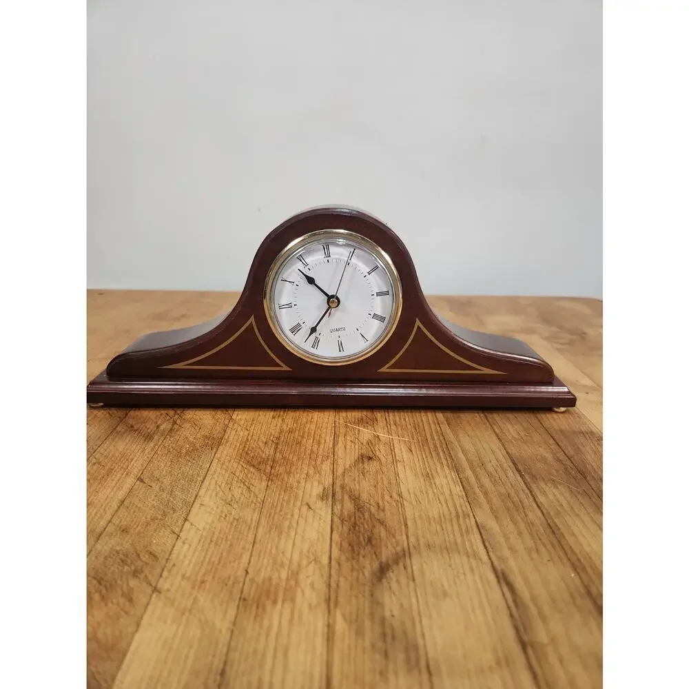 Vintage Bombay Company Wood Mantel Clock Quartz Roman Numerals Working 26-105